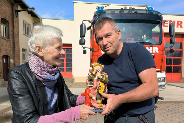 Foto 01 - Ein Feuerwehrmann fr die Feuerwehr